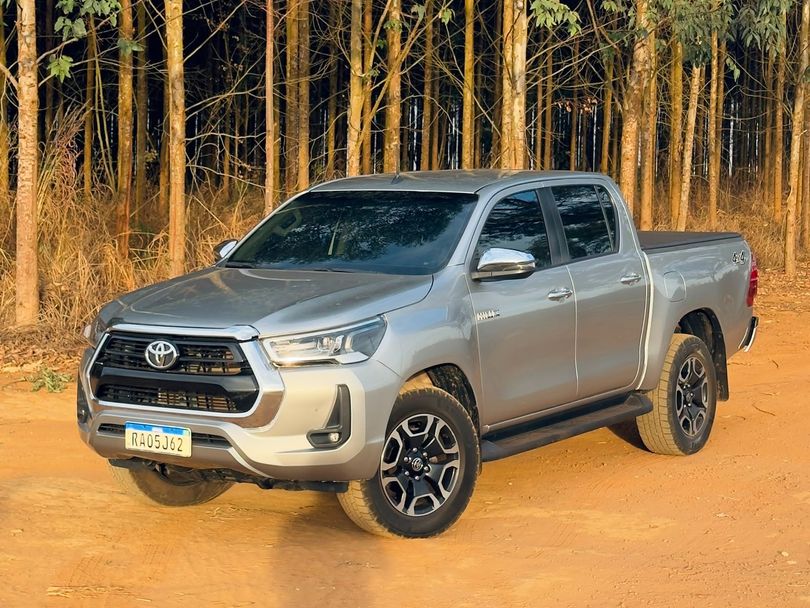 Toyota Hilux CD SRV 4x4 2.7 Flex 16V Aut.