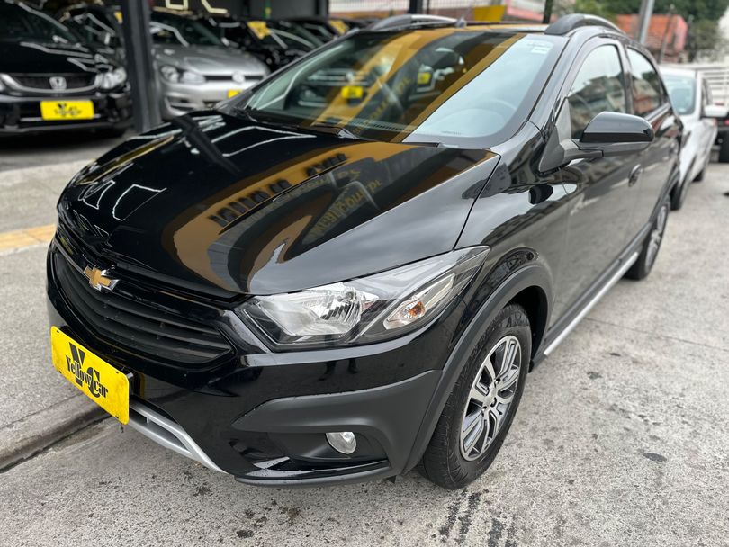 Chevrolet ONIX HATCH ACTIV 1.4 8V Flex 5p Mec.