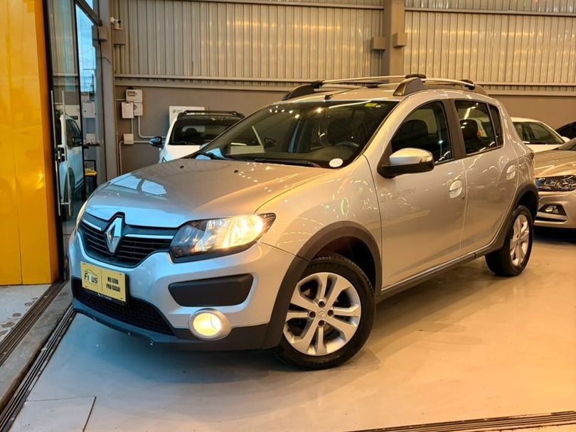 Renault SANDERO STEPWAY Flex 1.6 16V 5p