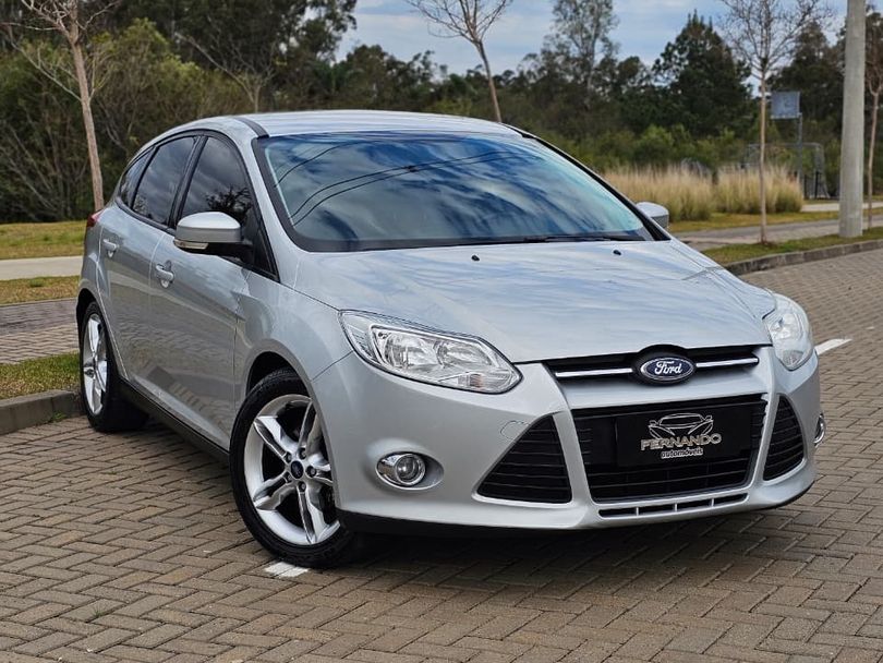 Ford Focus 2.0 16V/SE/SE Plus Flex 5p Aut.