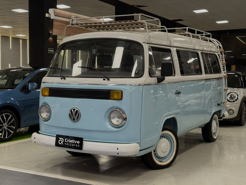 VolksWagen Kombi Standard/ Luxo/ Série Prata
