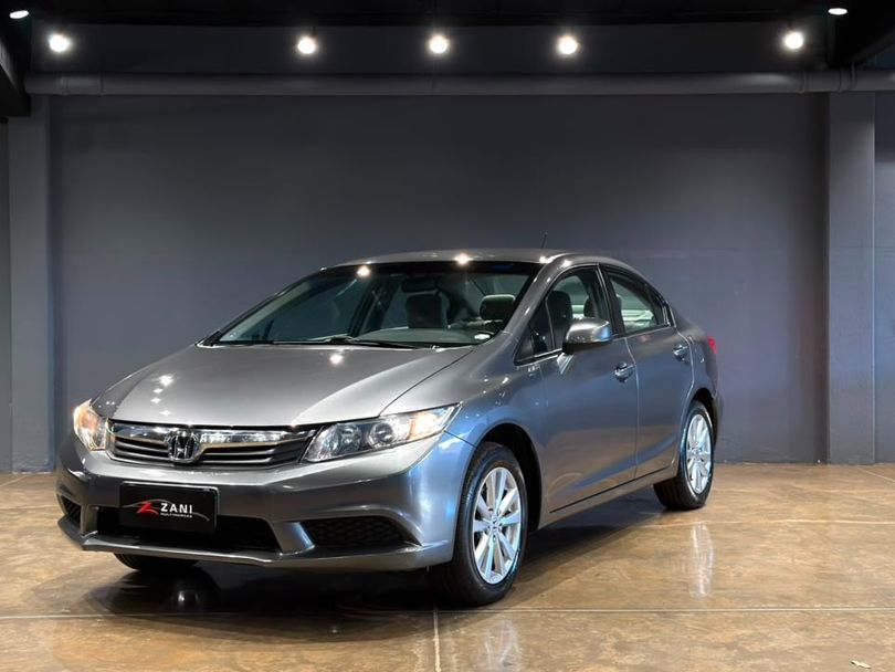 Honda Civic Sedan LXS 1.8/1.8 Flex 16V Aut. 4p