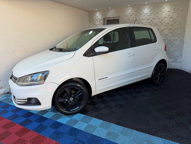 VolksWagen Fox Comfortline 1.6 Flex 8V 5p