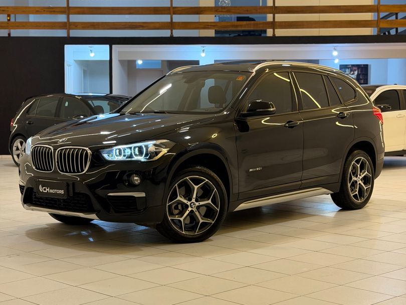BMW X1 SDRIVE 20i X-Line 2.0 TB Active Flex