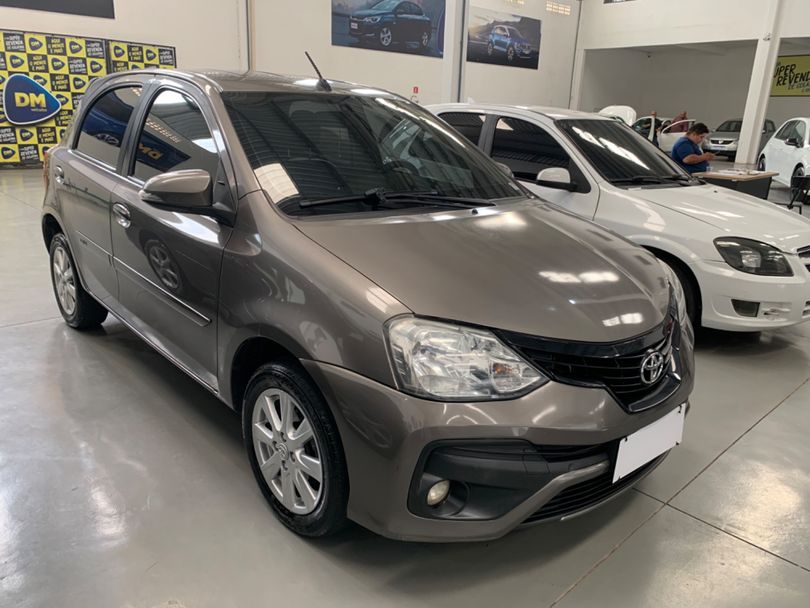 Toyota ETIOS X Plus 1.5 Flex 16V 5p Aut.