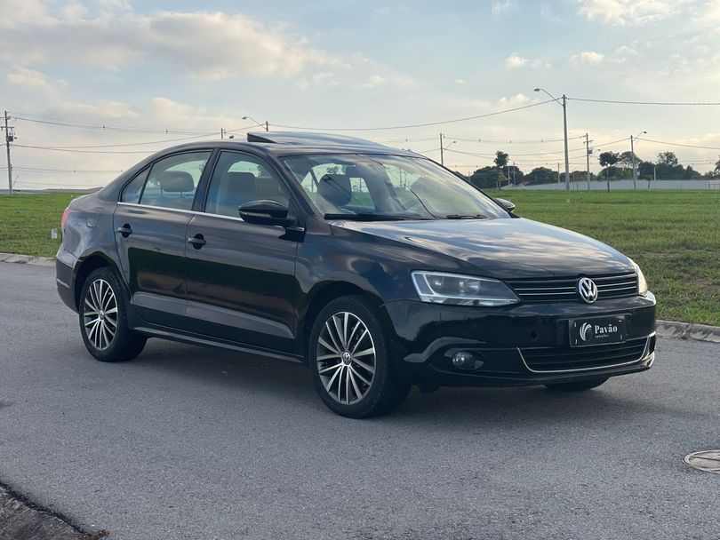 VolksWagen JETTA Comfortline  2.0 T.Flex 8V 4p Mec.