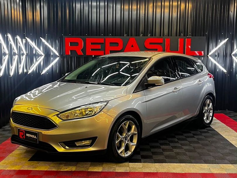 Ford Focus 2.0 16V/SE/SE Plus Flex 5p Aut.