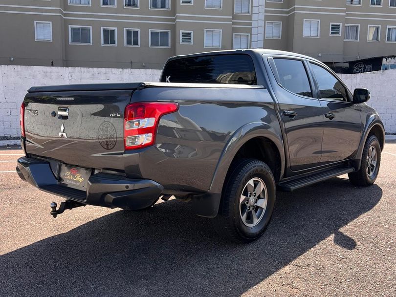 Mitsubishi L200 Triton Sport HPE 2.4 CD Diesel Aut.