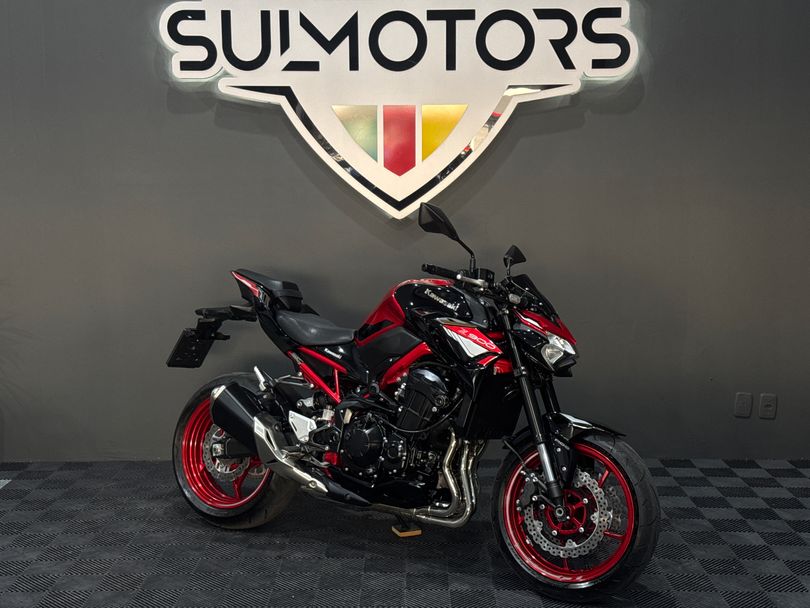 KAWASAKI Z 900