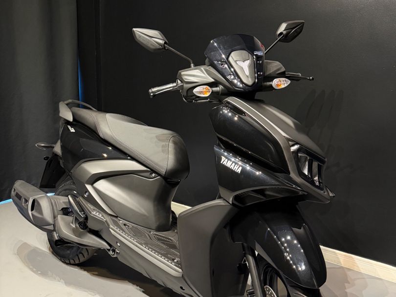 YAMAHA ZR 125 CONNECTED