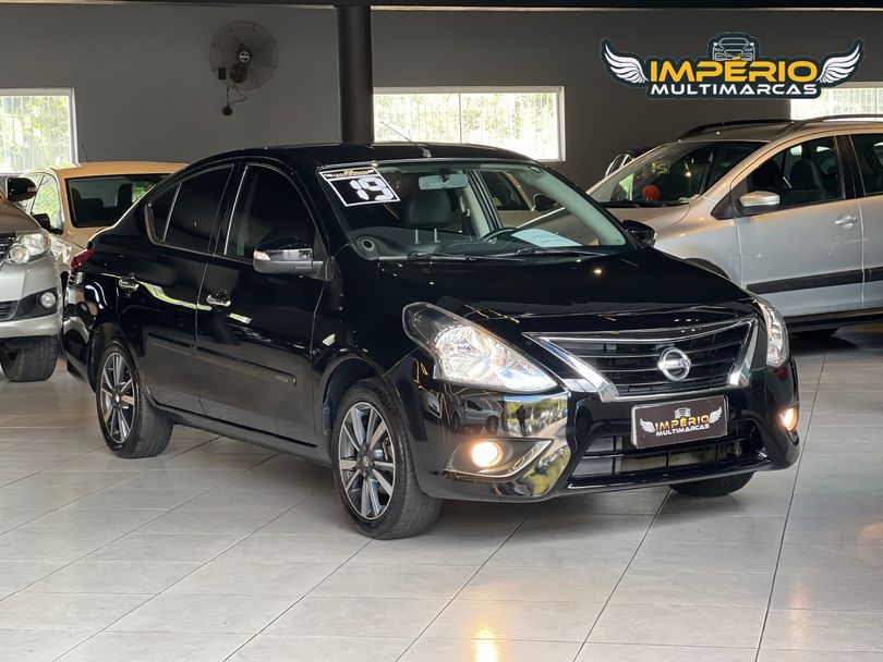 Nissan VERSA SL 1.6 16V FlexStart 4p Aut.