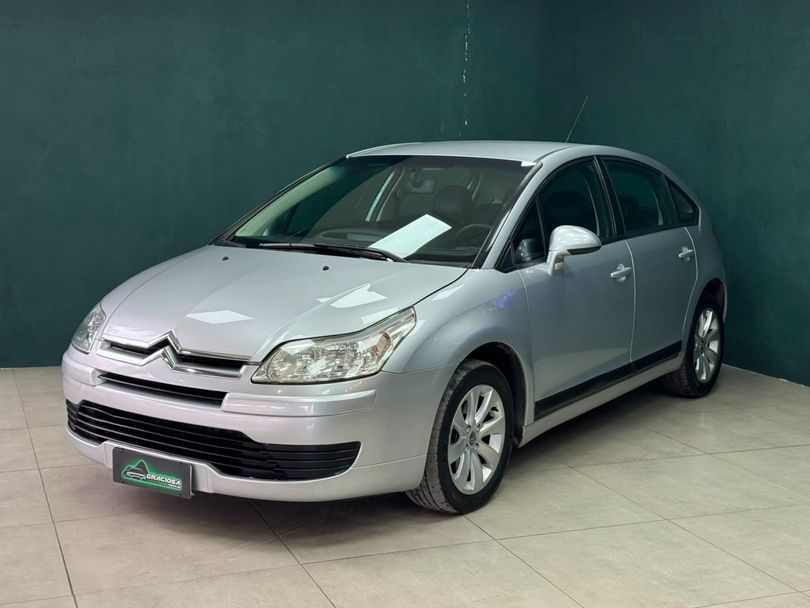 Citroën C4 GLX 2.0 Flex 16V 5p Mec.
