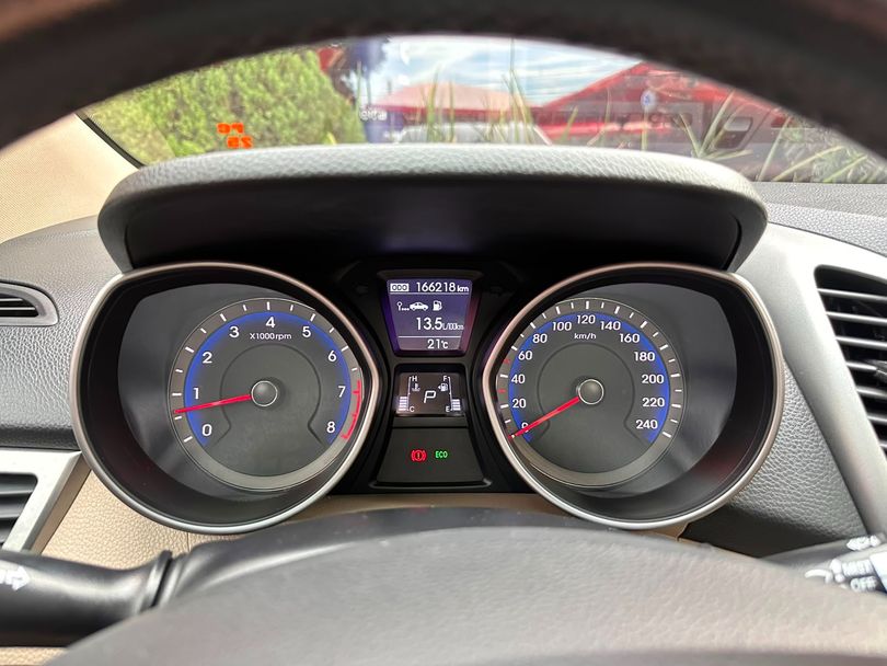 Hyundai i30 1.8 16V Aut. 5p
