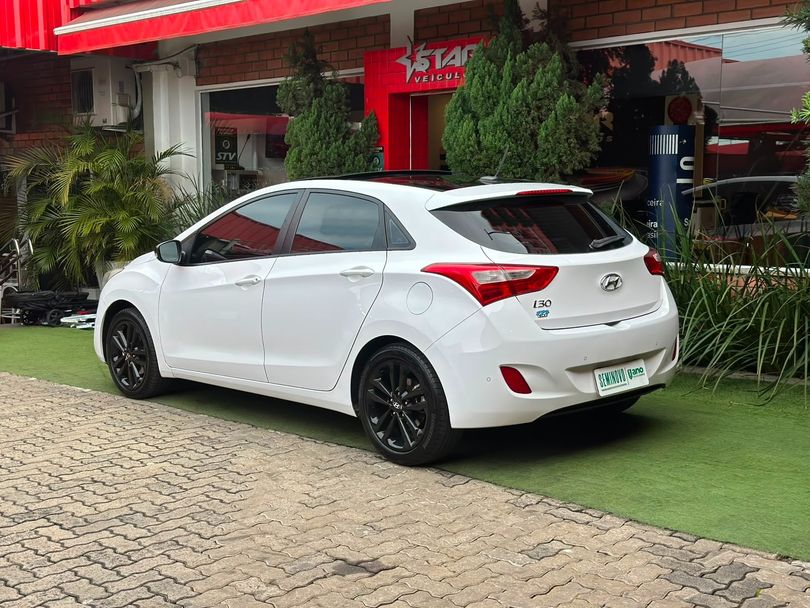 Hyundai i30 1.8 16V Aut. 5p
