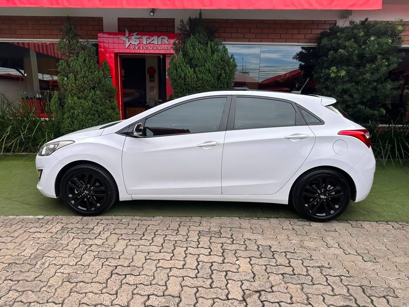Hyundai i30 1.8 16V Aut. 5p
