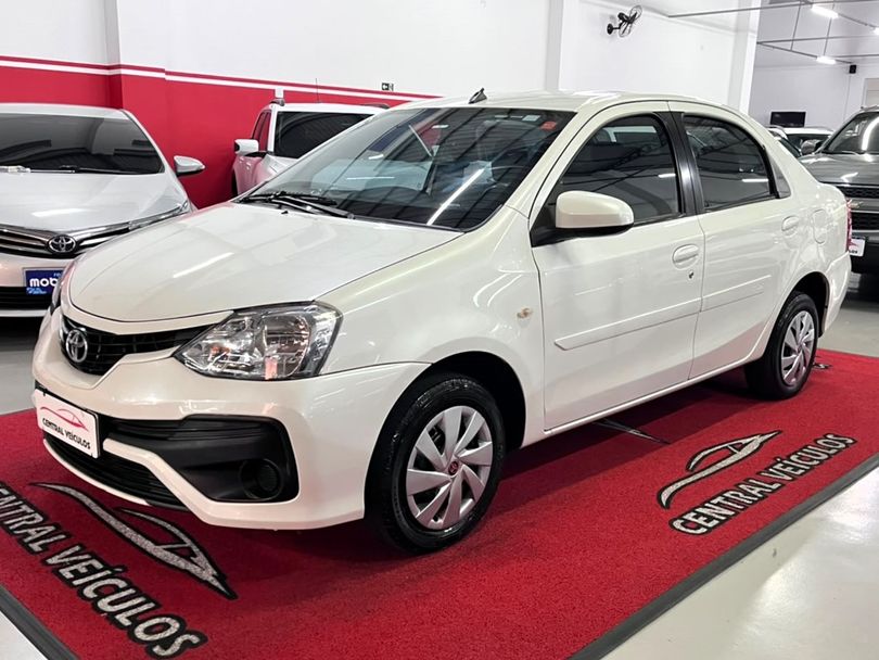 Toyota ETIOS XS 1.5 Flex 16V 5p Aut.