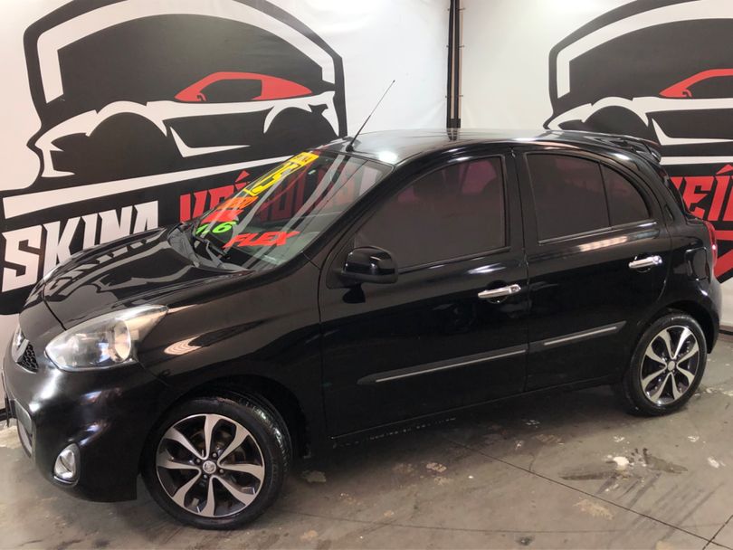 Nissan MARCH SL 1.6 16V Flex Fuel 5p