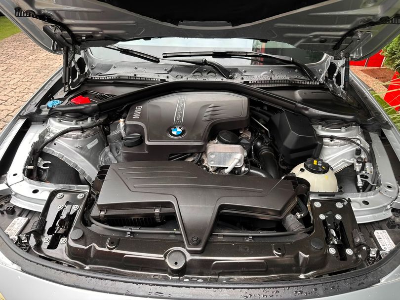 BMW 320iA Modern/Sport TB 2.0/A.Flex/GP 4p