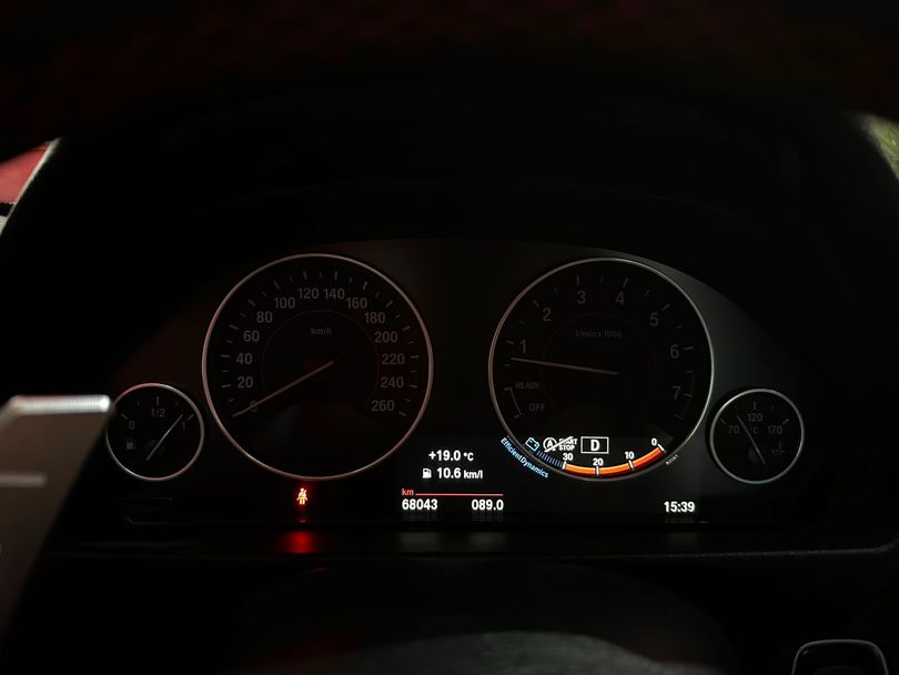 BMW 320iA Modern/Sport TB 2.0/A.Flex/GP 4p
