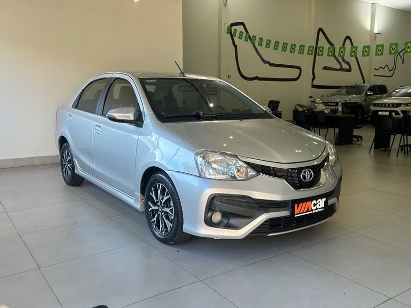 Toyota ETIOS PLATINUM Sed. 1.5 Flex 16V 4p Aut.