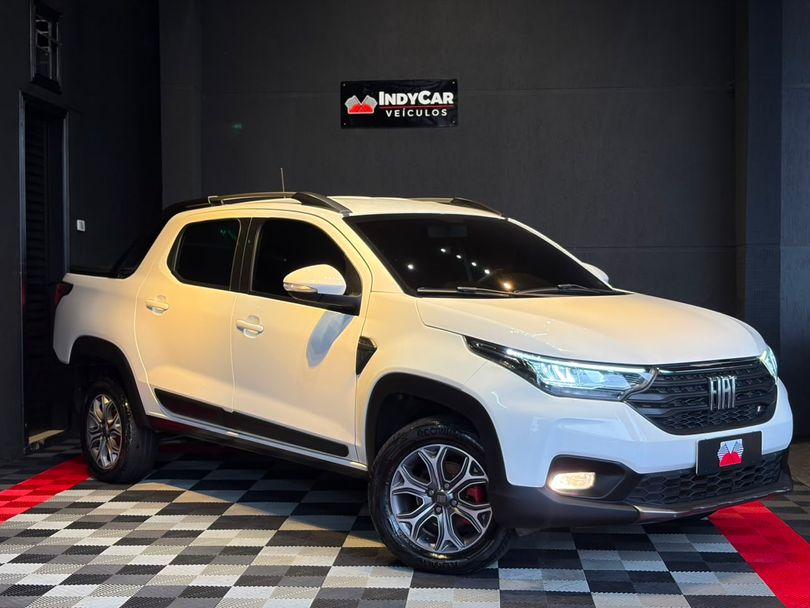 Fiat Strada Volcano 1.3 Flex 8V CD