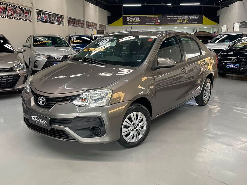 Toyota ETIOS XS Sedan 1.5 Flex 16V 4p Aut.
