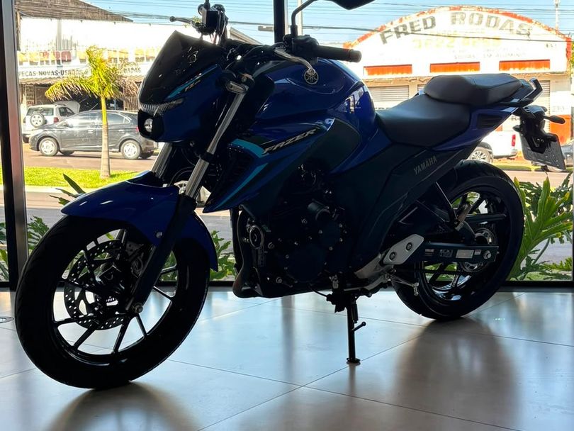 YAMAHA FZ25 250 FAZER CONNECTED