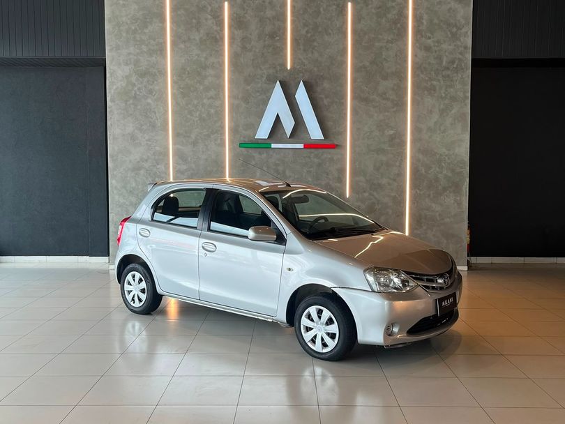 Toyota ETIOS XS  1.3 Flex 16V 5p Mec.