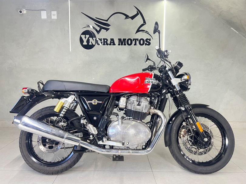 Royal Enfield Interceptor 650 Custom 