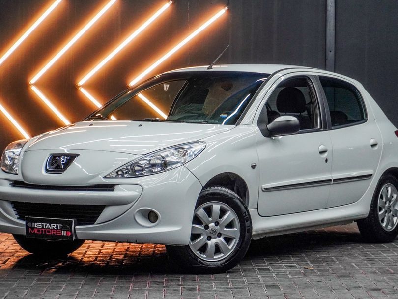 Peugeot 207 XR Sport 1.4 Flex 8V 5p