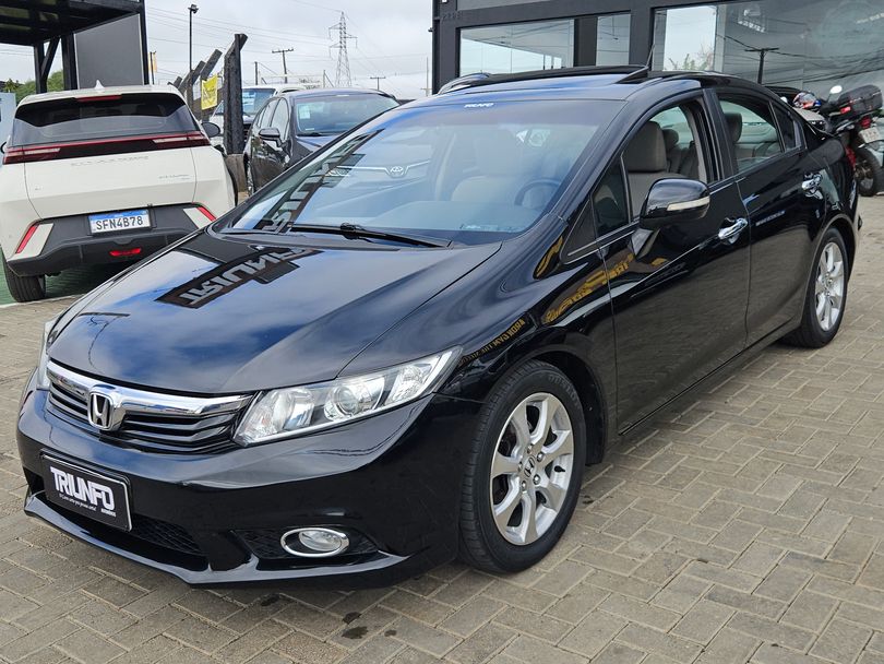 Honda Civic Sedan EXS 1.8/1.8 Flex 16V Aut. 4p