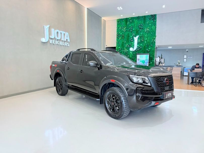 Nissan Frontier PRO4X CD 4x4 2.3 Bi-TB Die. Aut