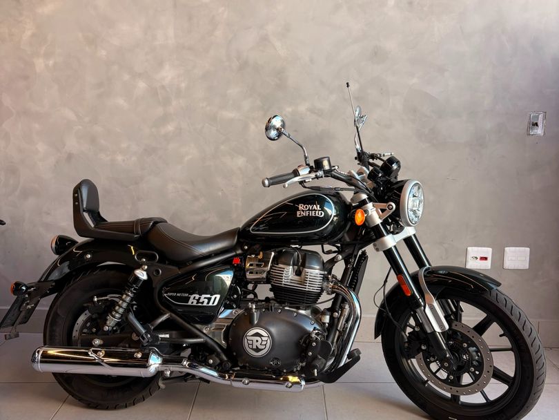 Royal Enfield Super Meteor 650 Astral 