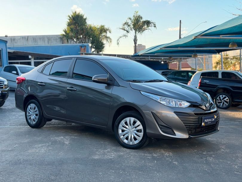 Toyota YARIS XL Live Sedan 1.5 Flex 16V 4p Aut.