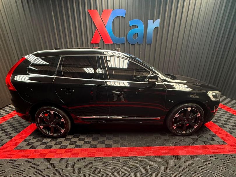 Volvo XC 60 T-5 INSCRIPTION 2.0 245 cv FWD 5p