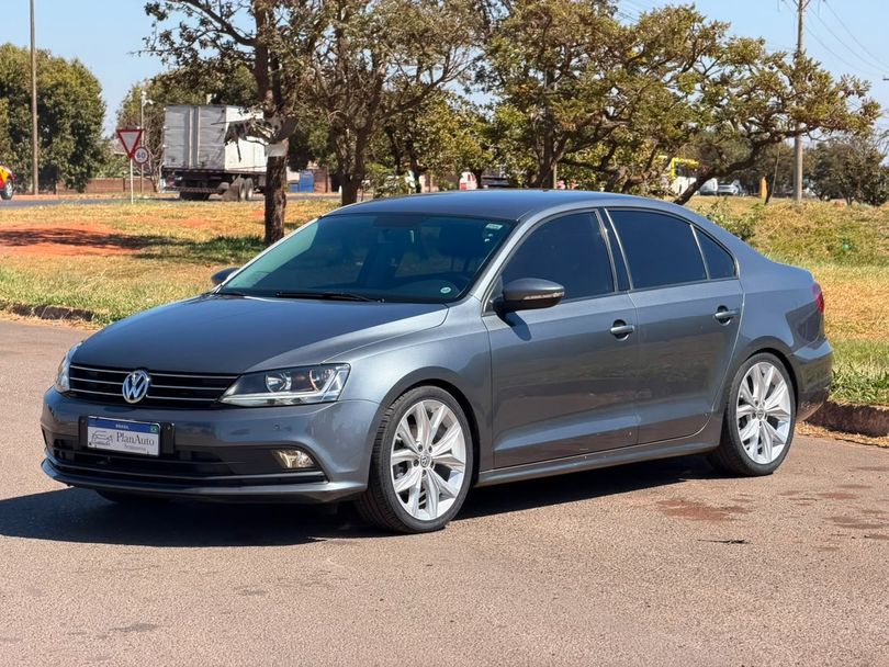 VolksWagen JETTA Comfortline 1.4 TSI 16V 4p Aut.