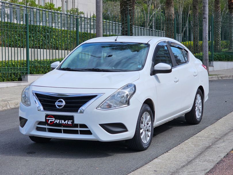 Nissan VERSA SV 1.6 16V FlexStart 4p Mec.