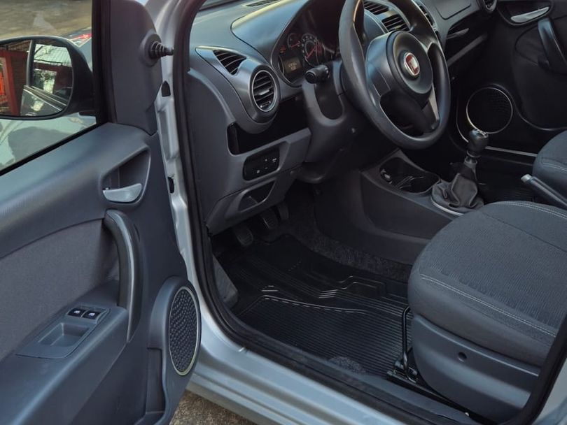 Fiat Palio ATTRACTIVE 1.0 EVO Fire Flex 8v 5p