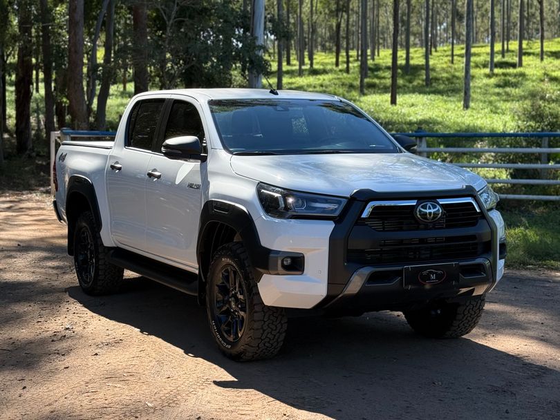 Toyota Hilux CD Conquest 4x4 2.8  Die.Aut