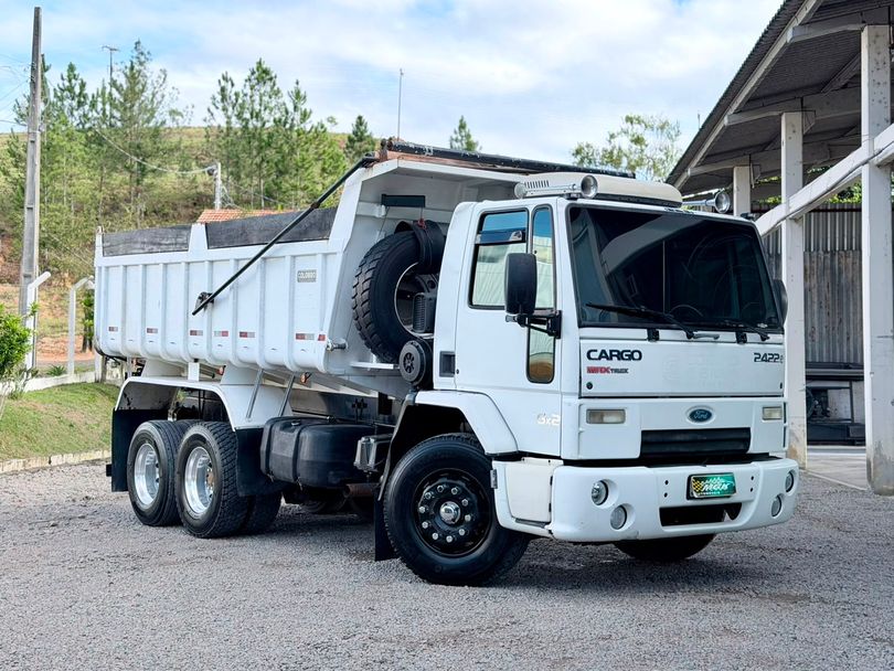 FORD CARGO 2422/ 2422 E 3-Eixos 2p (diesel)