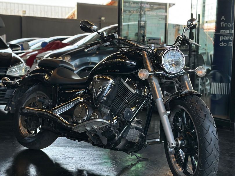 YAMAHA XVS 950 MIDNIGHT STAR