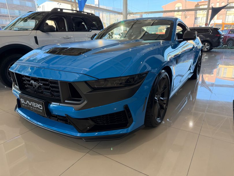 Ford Mustang Dark Horse 5.0 V8 Aut.