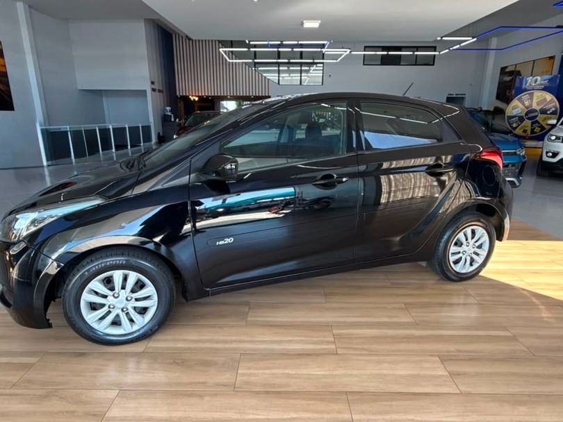 Hyundai HB20 Unique 1.0 Flex 12V Mec.