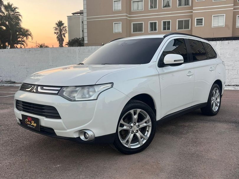 Mitsubishi OUTLANDER 2.0 16V 160cv Aut.