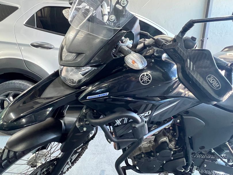 YAMAHA XTZ 250 LANDER 249cc/LANDER BLUEFLEX/ABS