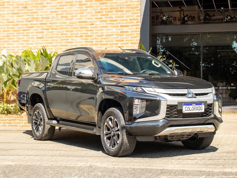 Mitsubishi L200 Triton Sport HPE 2.4 CD Diesel Aut.