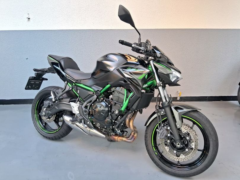 KAWASAKI Z 650