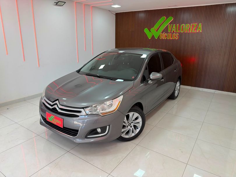 Citroën C4 LOUNGE Tendance 1.6 Turbo 4p Aut
