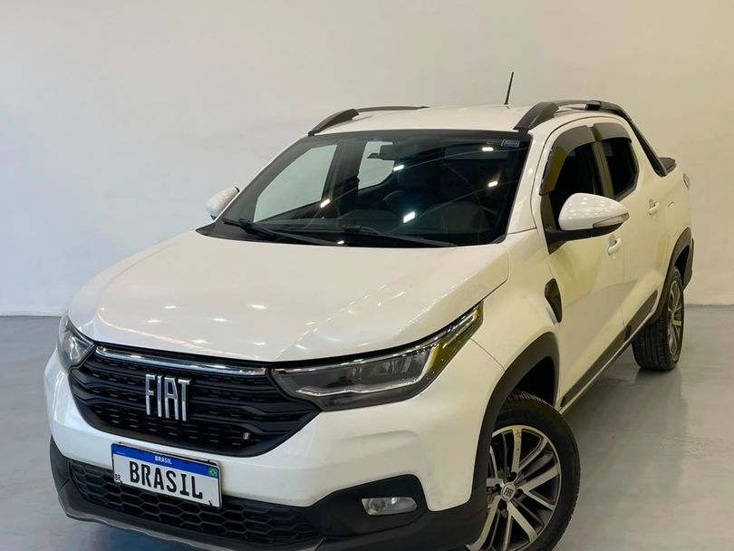 Fiat Strada Volcano 1.3 Flex 8V CD