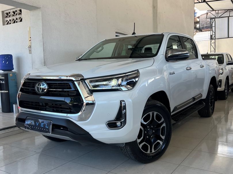 Toyota Hilux CD SRX 4x4 2.8 TDI 16V Diesel Aut.